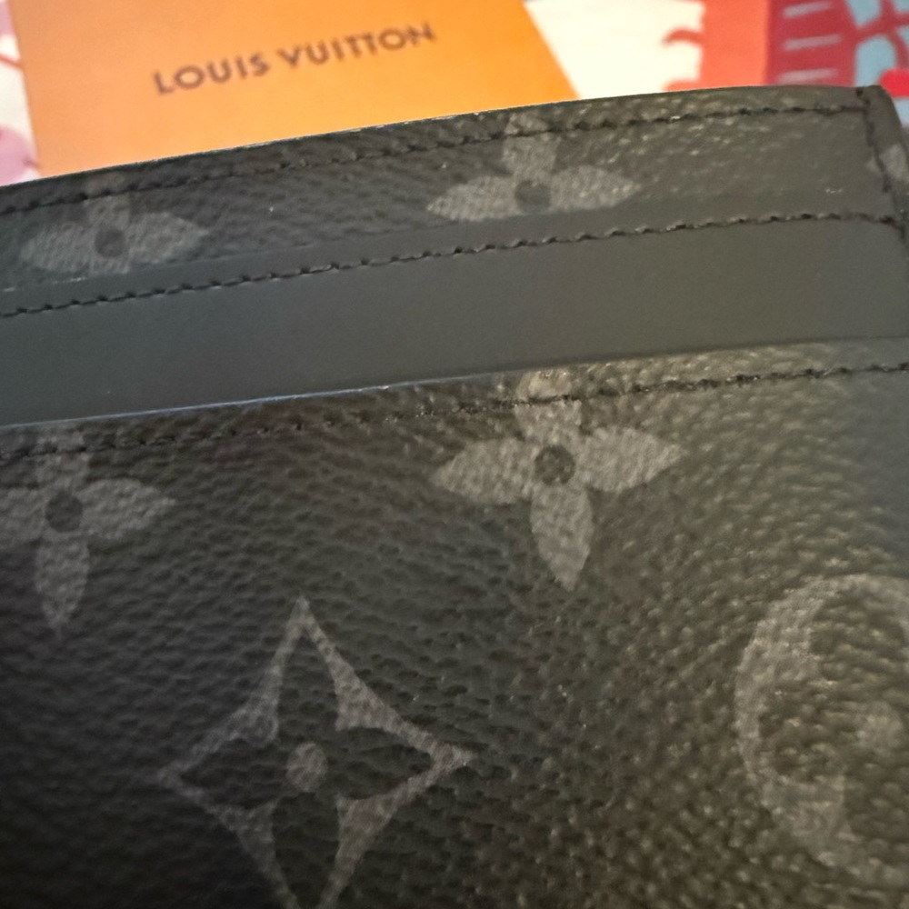 Louis Vuitton Black Monogram Card Holder authentic.  Rarely used. Like new. - Picture 7 of 16